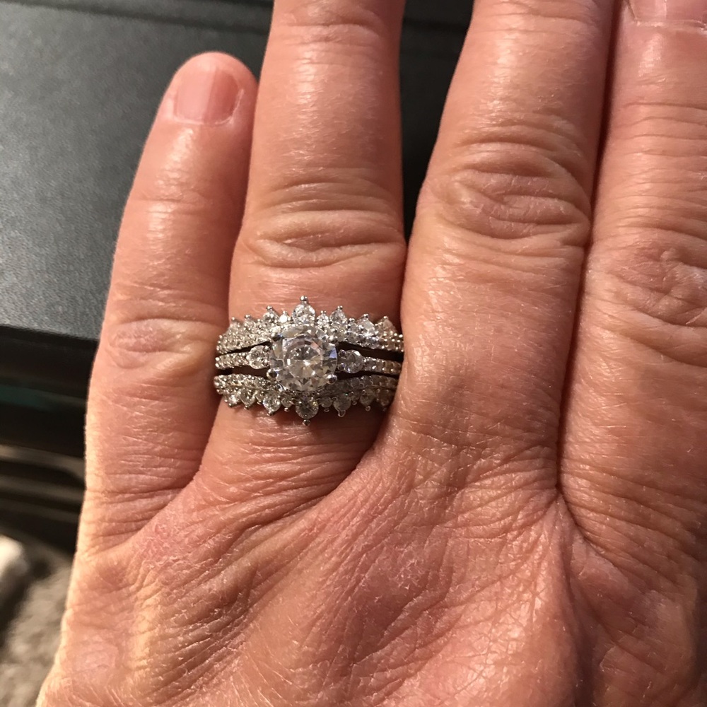 4 ctw Cubic zirconia ring